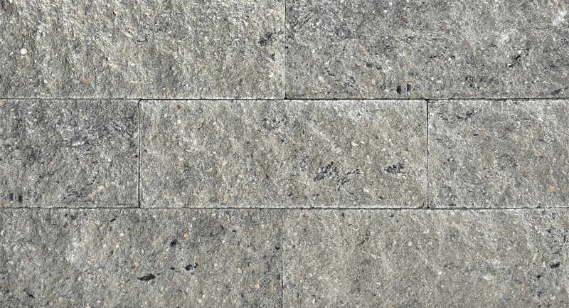 Stackton Zaunsteine mit gespalten Oberfläche in Silbergrau